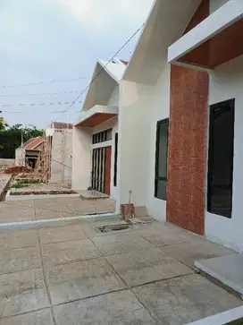 rumah 2kt lokasi mepet pondok cabe