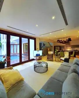 rumah mewah di pondok indah