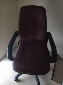 Kursi / bangku Direktur