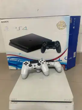 PLAYSTATION 4 SLIM 1TB