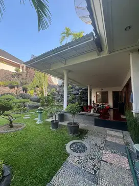 Dijual Rumah Cantik Asri Siap Huni Surabaya Barat