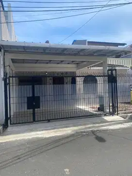 DIJUAL CEPAT MURAH RUMAH MEWAH CLUSTER LEBAK LESTARI LEBAK BULUS