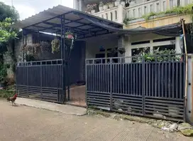 Dijual cepat rumah di Pabuaran Cibinong kab bogor