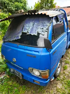 Jual mobil hiace tahun 1982 diesel