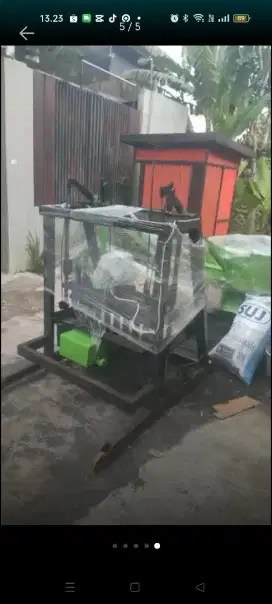 Mesin batako isi 10