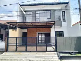Dijual Rumah Baru Gress Pondok Tjandra 2 Lantai Minimalis Modern