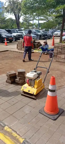 Stamper kuda kodok baby roller jack hammer molen genset
