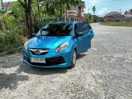 Honda Brio Type E MT 1.300 CBU