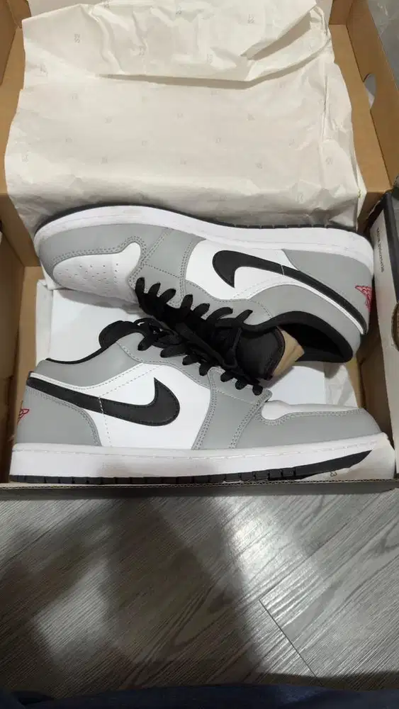 AIR JORDAN 1 LOW