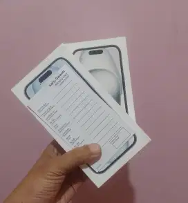 NEW Iphone 15 256GB RESMI IBOX ID/A GARANSI RESMI 1TH  Fresh SEGELBOX.