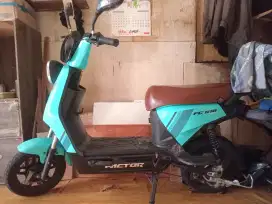 Dijual  cepat sepeda listrik factor nego sampe deal