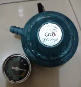 Selang dan Regulator winngas sl 888