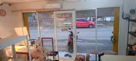 PINTU KACA SLEDING BARU PAKAI 6 BULAN