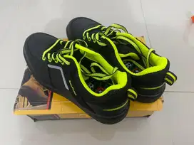 Sepatu Safety King Power I-512B Kondisi New