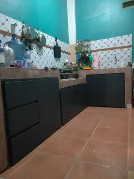 Kitchen set bawah dapur
