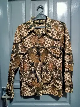 Kemeja batik lengan panjang SEMAR size L LD 110cm P 68cm (preloved)