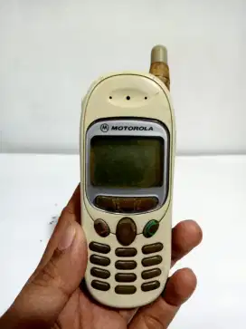 Hp Motorola T190 (kondisi mati ) untuk koleksi