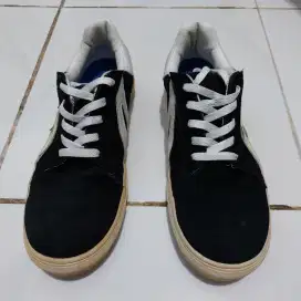 Sepatu Safety Kent Bravas