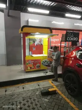 Booth gerobak sepeda listrik kopi