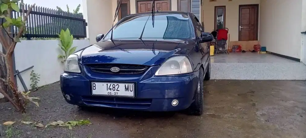 Jual KIA RIO 2005 (SEDAN)