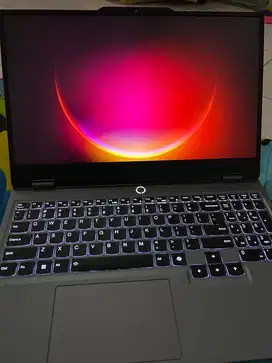 Lenovo Loq 15IAX9