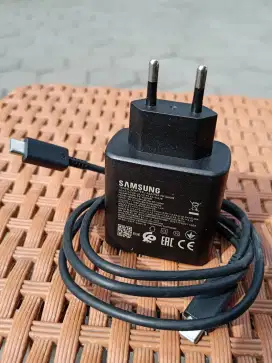 Charger Ori Samsung 45watt ( SUPER FAST )