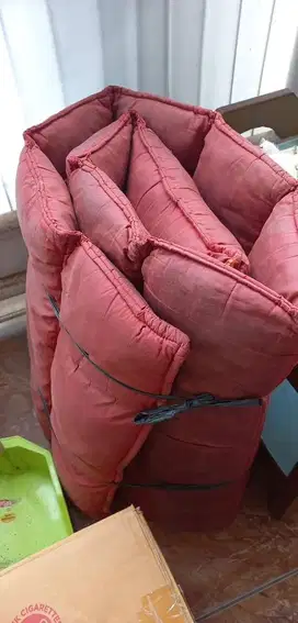 Kasur lipat seperti foto