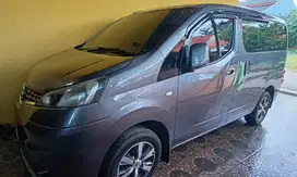 NISSAN EVALIA 1.5 XV HWS MT 2014