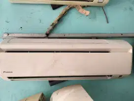 Jual AC Daikin 1pk, R32