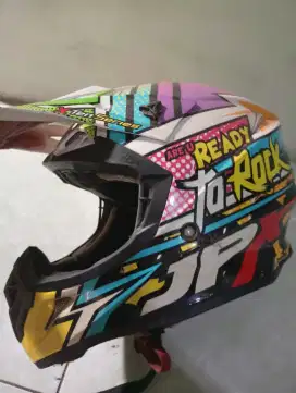 Helm Jpx cross bekas