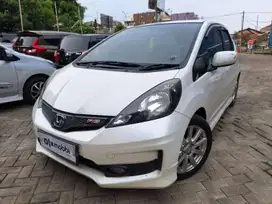 Pajak Panjang - Honda Jazz 1.5 RS Bensin-MT 2014