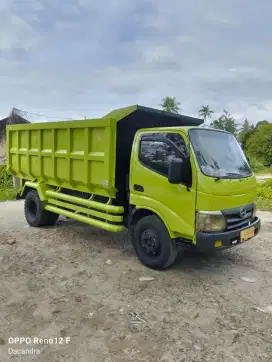 Jual Hino Dutro 2014