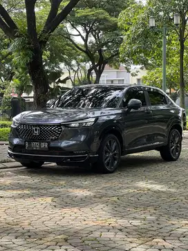 LOW KM MULUS TERAWAT LIKE NEW ! NEW Honda HRV 1.5 RS TURBO AT 2022