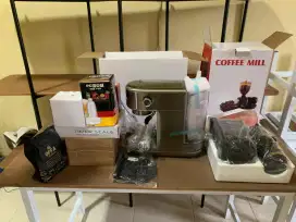 Satu Set mesin Pembuat Kopi Espresso