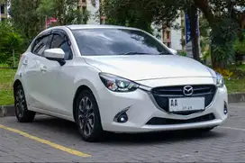 [LOKAL AA!] MAZDA 2 TYPE R 2017 A/T (PUTIH)