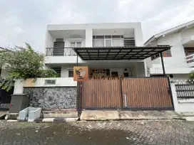 Jual Rumah Villa Tomang Mas 2Lt.Furnishd Bagus Strategis Jakarta Barat