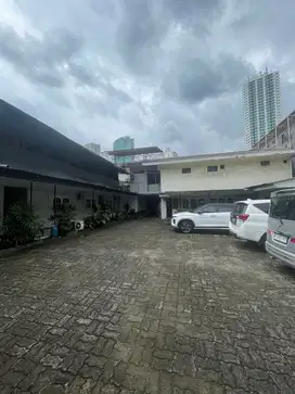 Dijual lahan dan rumah kost hitung tanah di belakang ambas kuningan