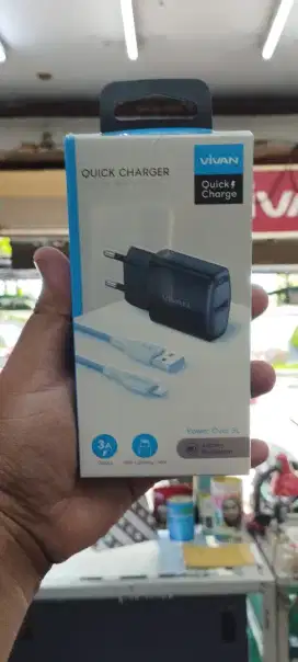 Travel Charger Vivan Power Oval 3L 3A