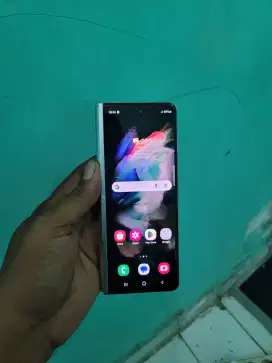 Samsung galaxy fold 3 5G sein 256gb
