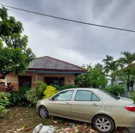 Rumah dijual Murah SHM, Lt.300 m2, Lb.100 m2 Sukamaju Kenten Palembang