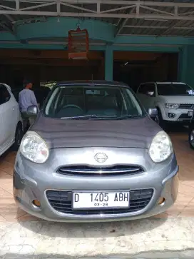 Nissan March MT 2013