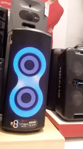 SHARP PARTY SPEAKER