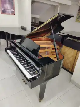 Yamaha GA1 E Baby Grand Piano
