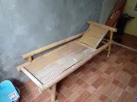 Kursi malas panjanh bambu