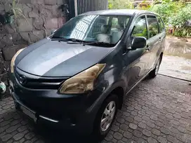 Dijual toyota avanza bekas type e 1.3 otomatis 2012 murah