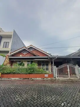 HITUNG TANAH NIRWANA EKSEKUTIF DKT MERR RUNGKUT BARUK UPN