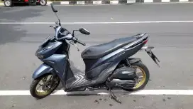 Vario 125  2021 warna biru iss remot