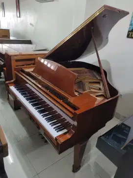 Baby grand piano kawai KG-1E Buatan Jepang