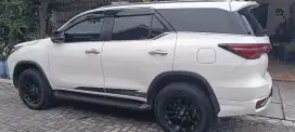 Fortuner gr 2.8 2023