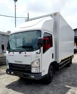 ISUZU ELF GIGA NMR LONG 6 BAN BOX ISTIMEWA EURO 2 NORMAL BIOSOLAR